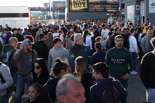 FIA Motorsport Games - Fans in the Paddock
