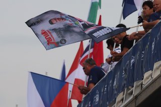 FIA Motorsport Games Fans
 | SRO / JEP