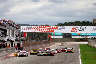 Start of the Race - #26 - UK - James Owen - Ferrari 296 and #24 - Spain - Ivan Velasco Sanchez - Ferrari 296 lead
 | SRO / JEP