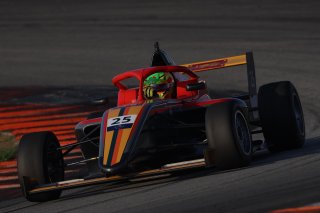 #25  Sri Lanka - Yevan David - Formula 4
 | SRO \ JEP