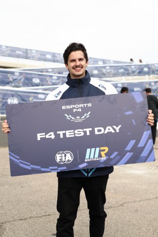 #16 - Brazil - Luis Felipe de Sá Tavares - Esports F4
 | SRO / JEP