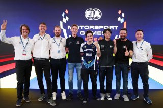 Podium Stefan Ratel - SRO Motorsports Group #18 - Chech Republic - Martin Kadlecík - Esports F4 #16 - Brazil - Luis Felipe de Sá Tavares - Esports F4 #50 - Republic of Korea - Gyumin Kim - Esports F4
 | SRO / JEP